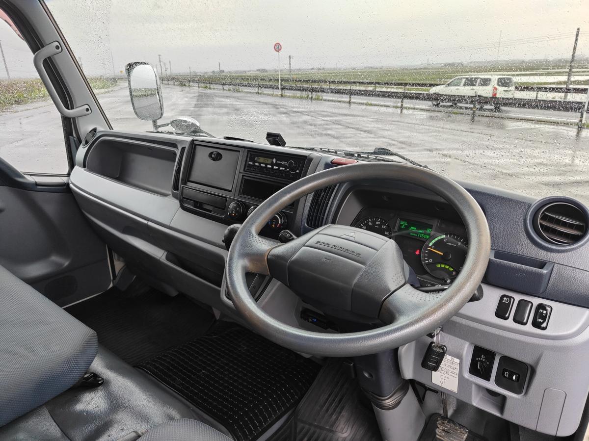 中古平ボディ 三菱ふそう キャンター