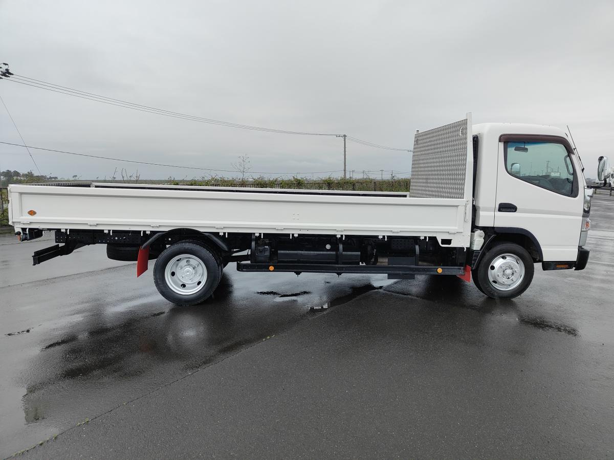 中古平ボディ 三菱ふそう キャンター