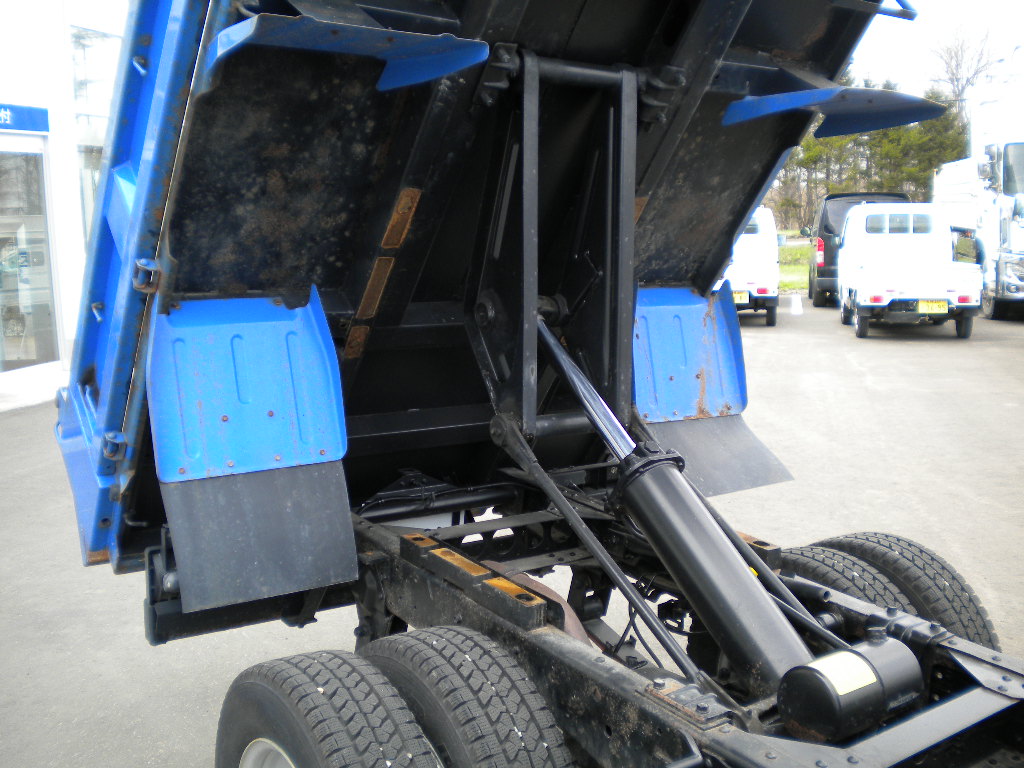 中古ダンプ いすゞ エルフ