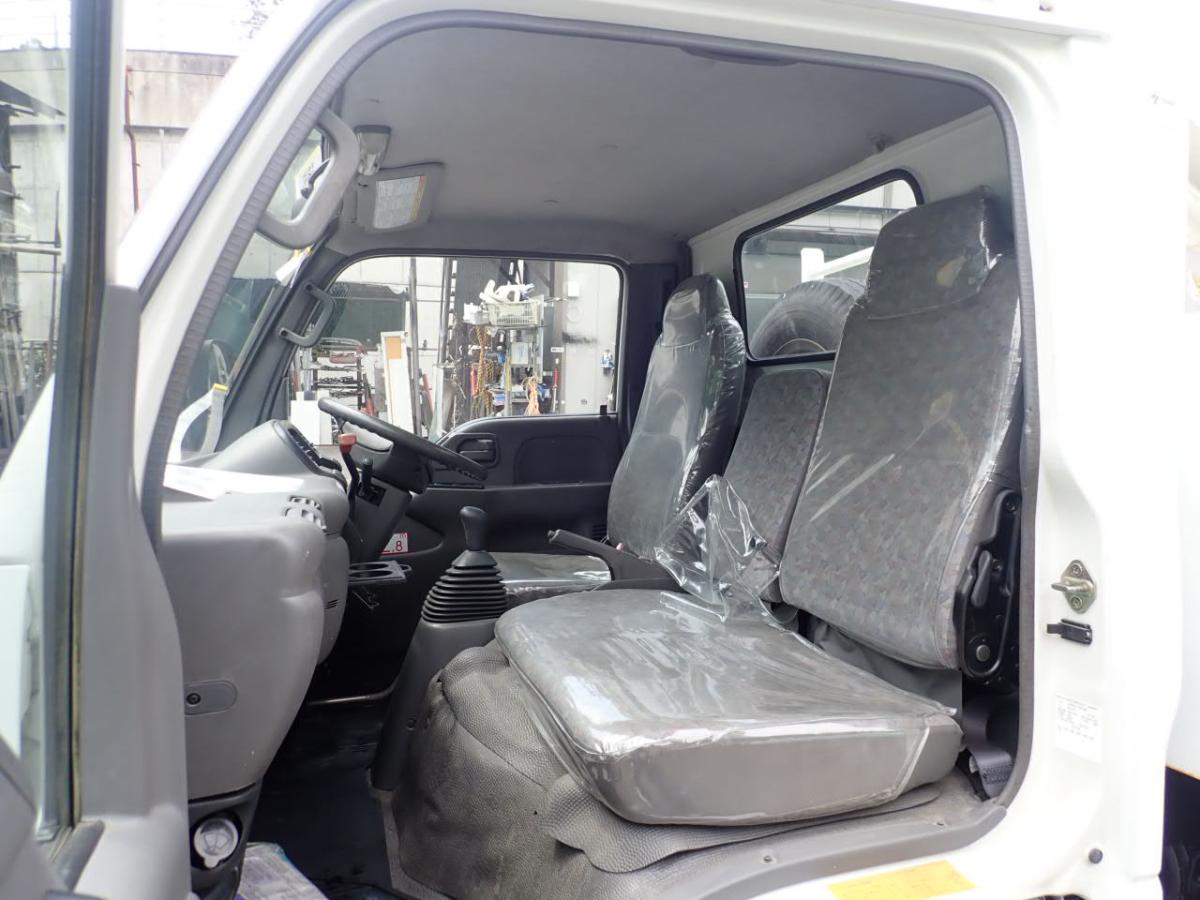 中古高所作業車 ニッサン アトラス