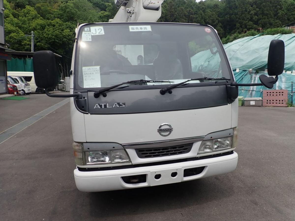 中古高所作業車 ニッサン アトラス