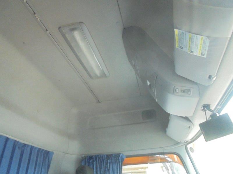 中古アルミウィング UDトラックス クオン