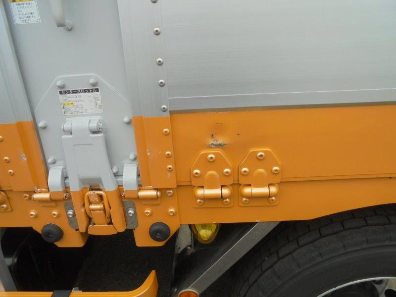 中古アルミウィング UDトラックス クオン