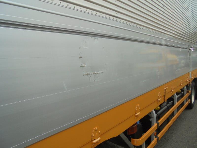 中古アルミウィング UDトラックス クオン