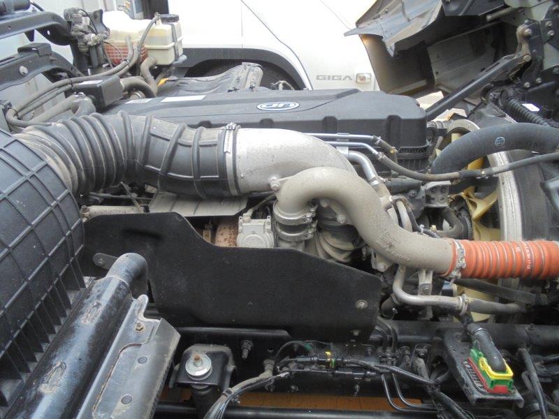 中古アルミウィング UDトラックス クオン