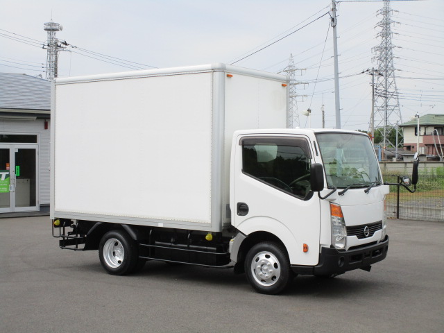 中古アルミバン ニッサン アトラス