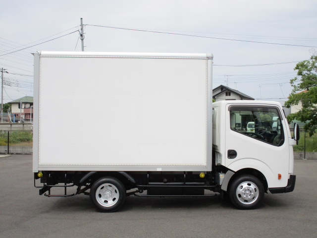 中古アルミバン ニッサン アトラス