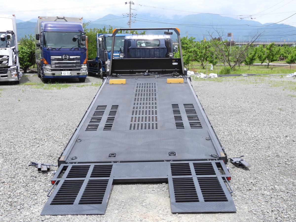 中古キャリアカー(積載車) 三菱ふそう キャンター