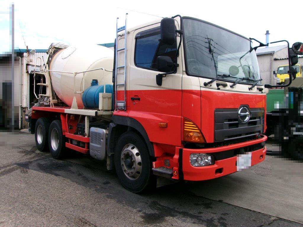 中古ミキサー車(生コン車) 日野 プロフィア