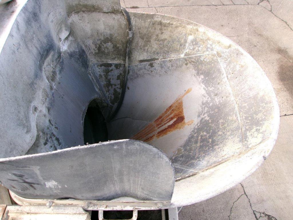 中古ミキサー車(生コン車) 日野 プロフィア