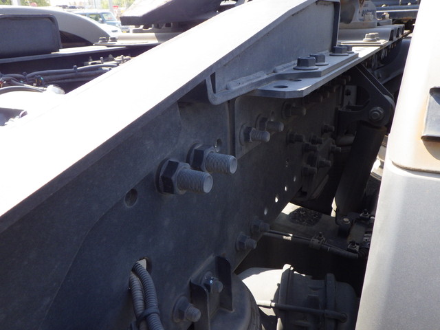 中古トラクタ 日野 