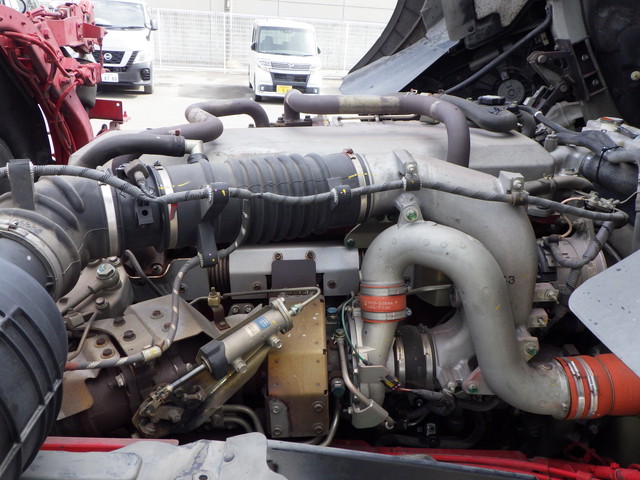 中古トラクタ 日野 