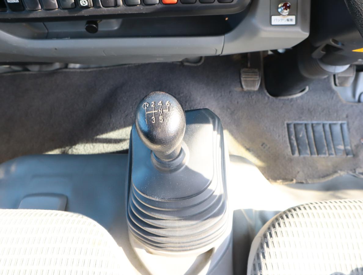 中古高所作業車 トヨタ トヨエース