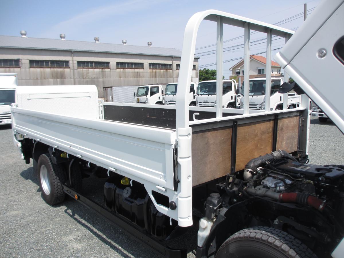 中古平ボディ いすゞ エルフ