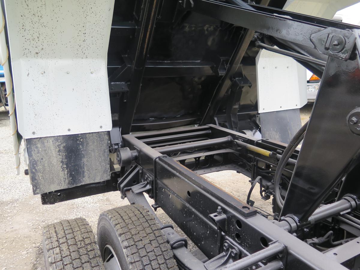 中古ダンプ いすゞ フォワード