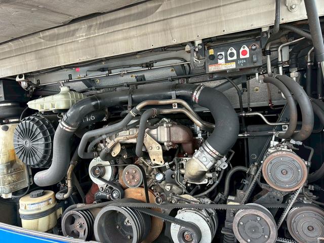 中古バス 日野 セレガ