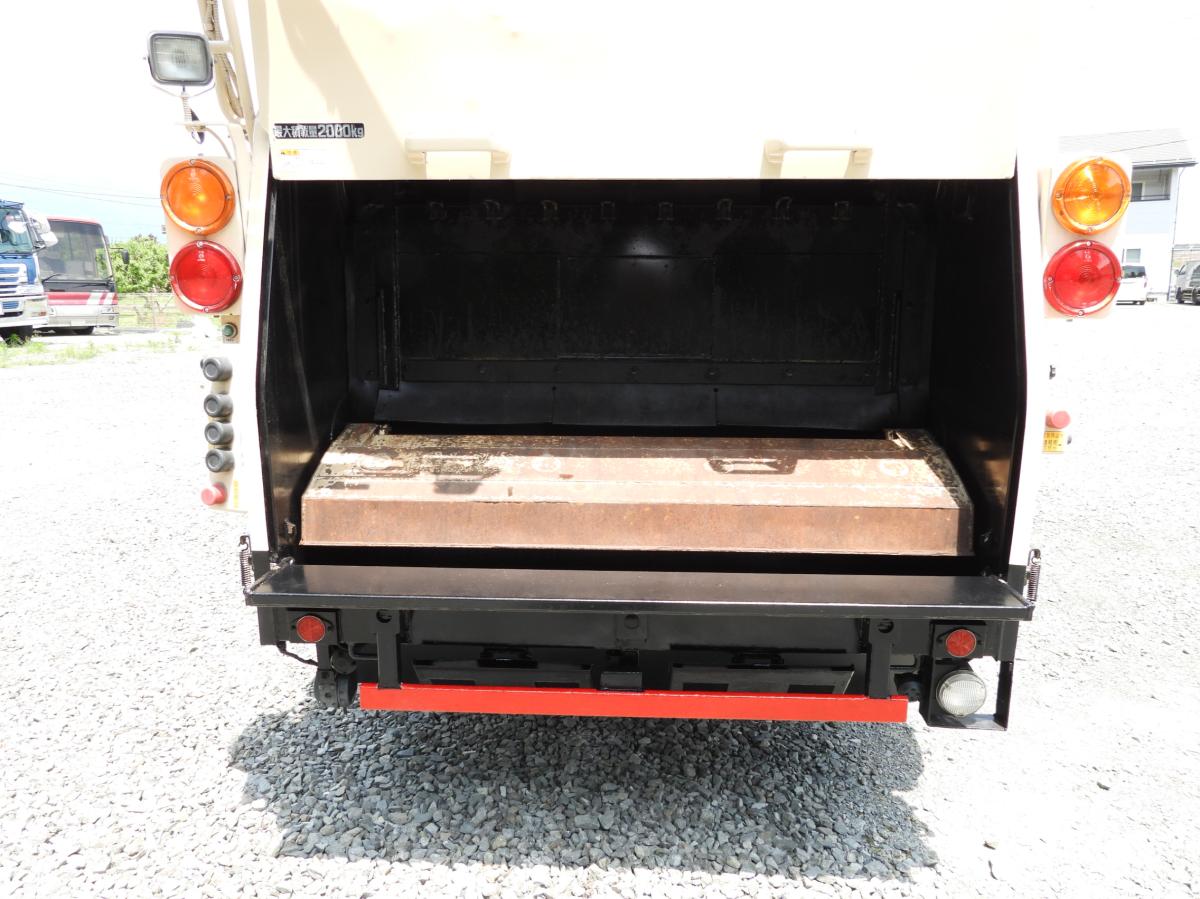 中古塵芥車(パッカー車) 日野 デュトロ