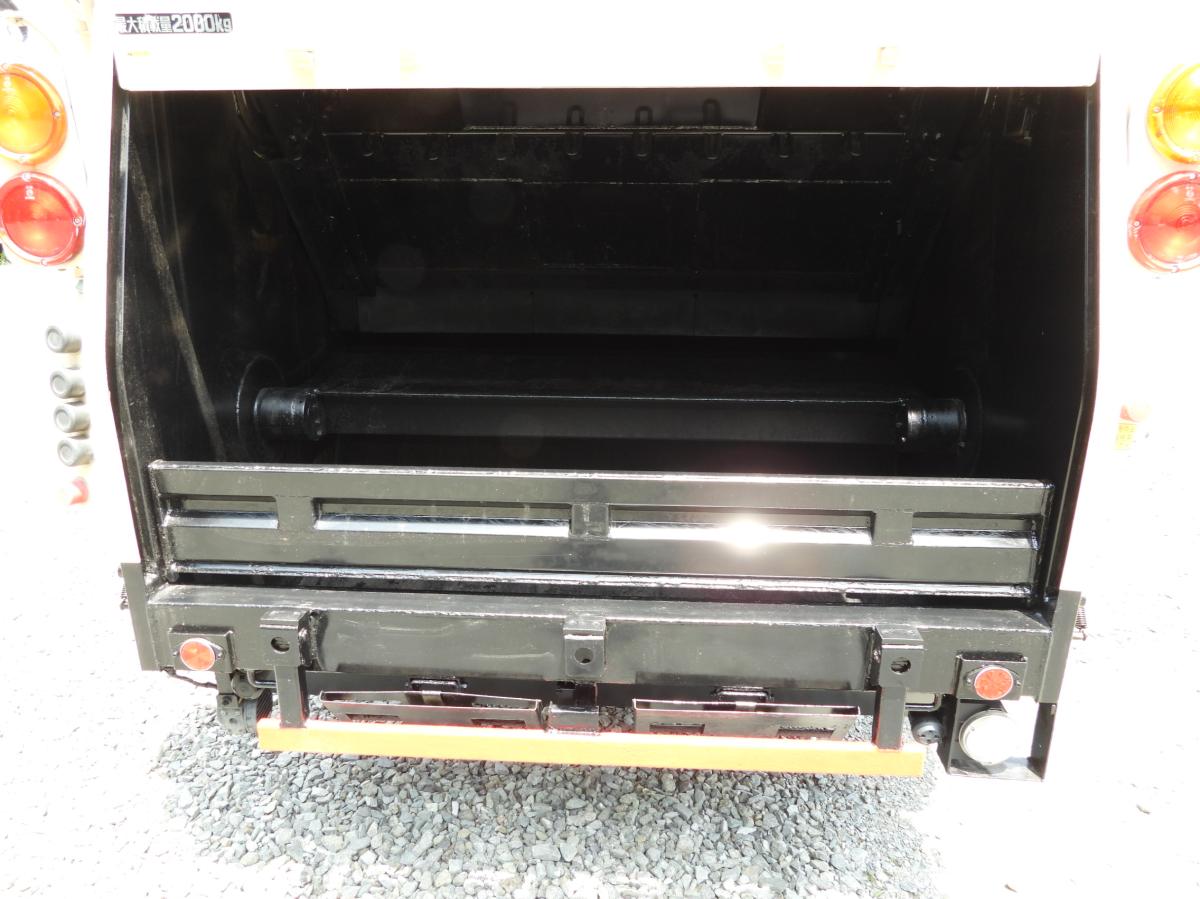 中古塵芥車(パッカー車) 日野 デュトロ