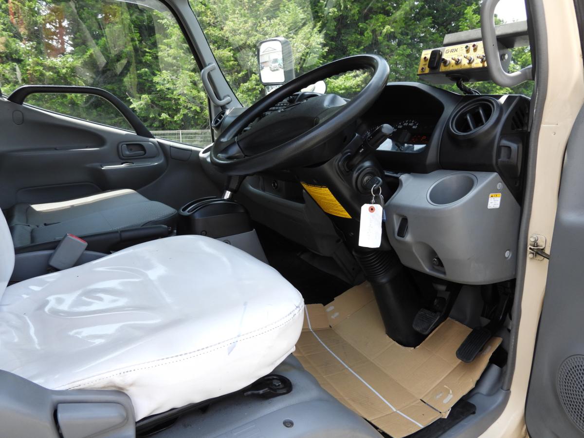 中古塵芥車(パッカー車) 日野 デュトロ