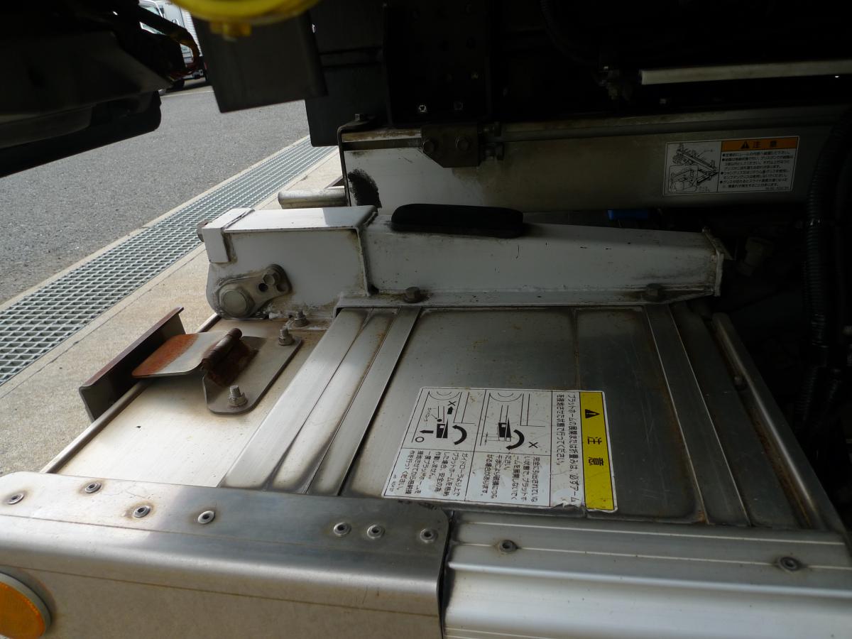 中古冷凍バン 日野 デュトロ