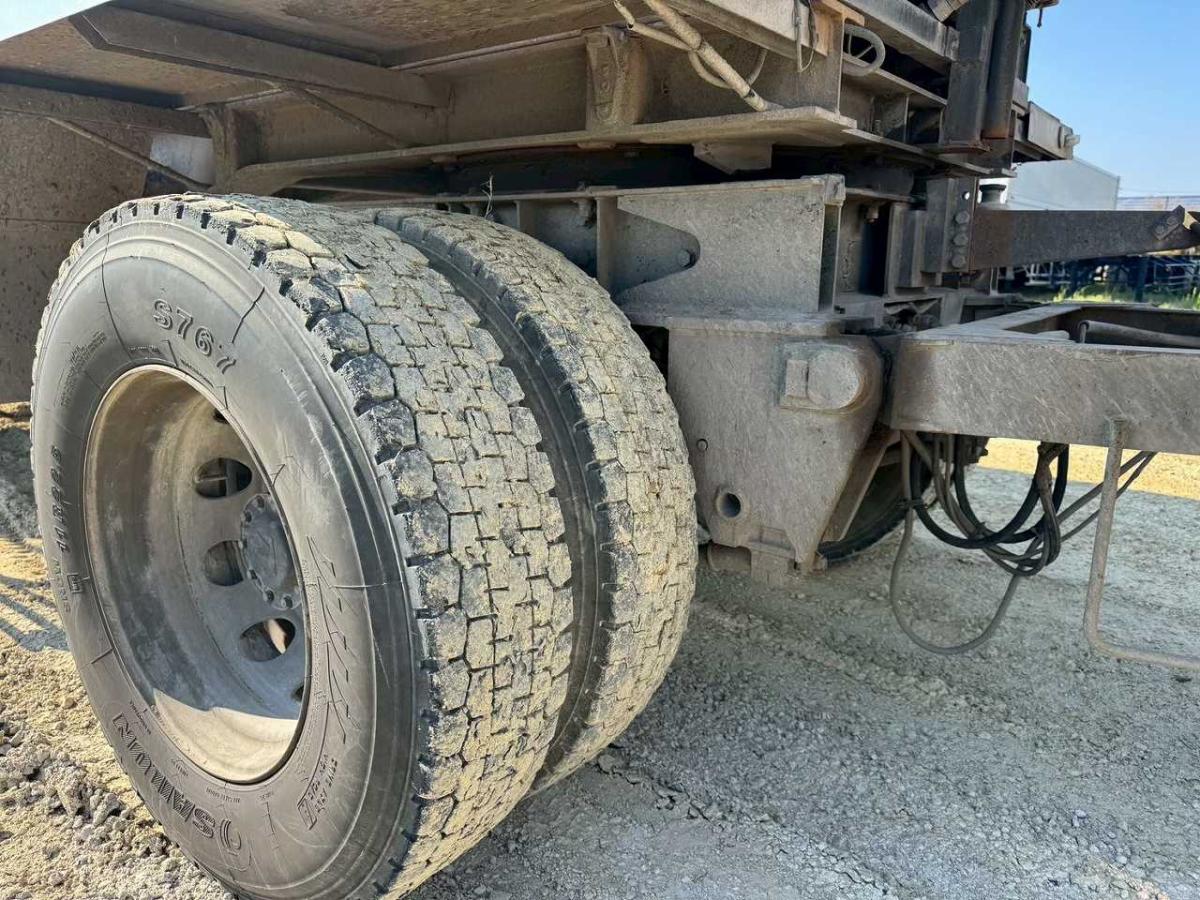 中古深ダンプ 日野 プロフィア