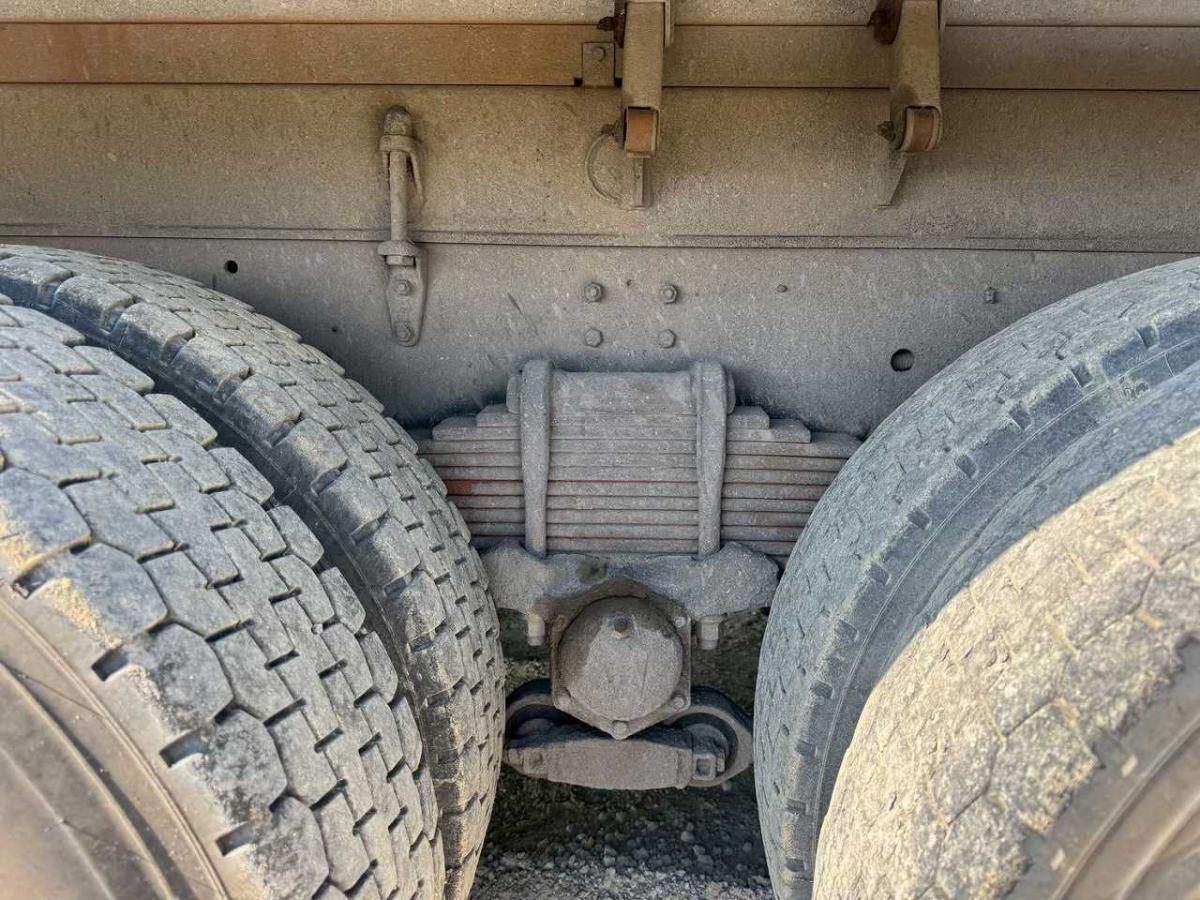 中古深ダンプ 日野 プロフィア