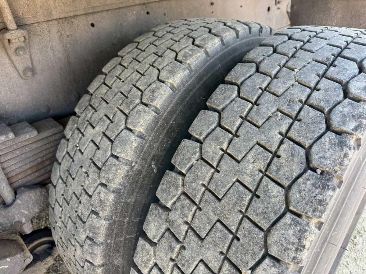 中古深ダンプ 日野 プロフィア