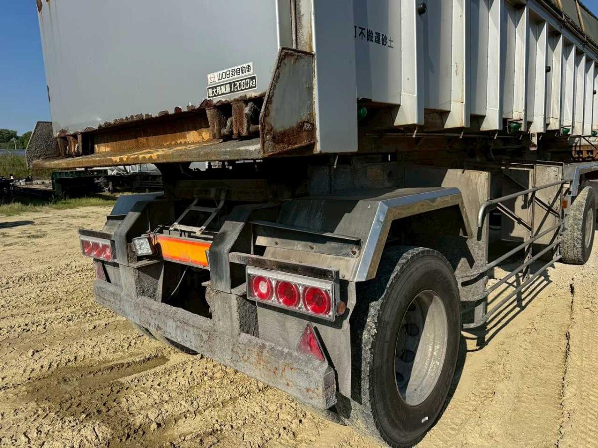 中古深ダンプ 日野 プロフィア