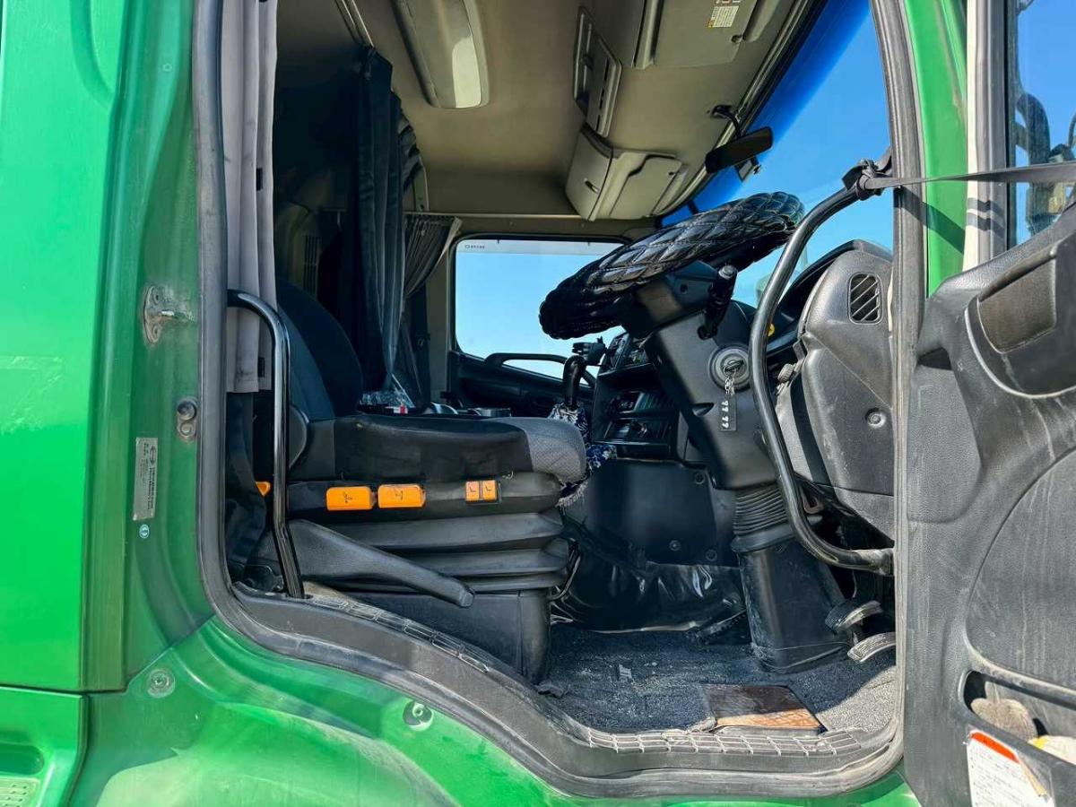 中古深ダンプ 日野 プロフィア