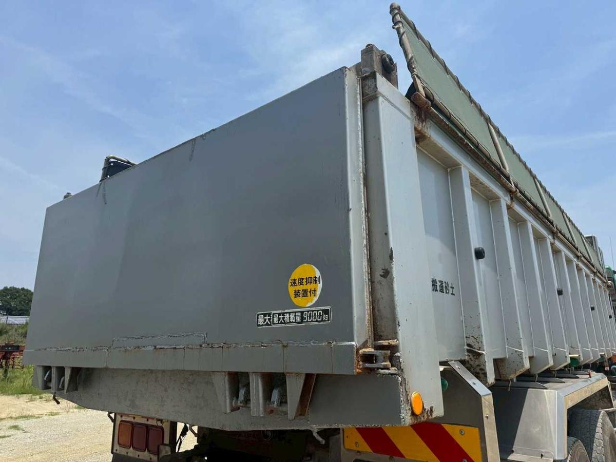 中古深ダンプ 日野 プロフィア