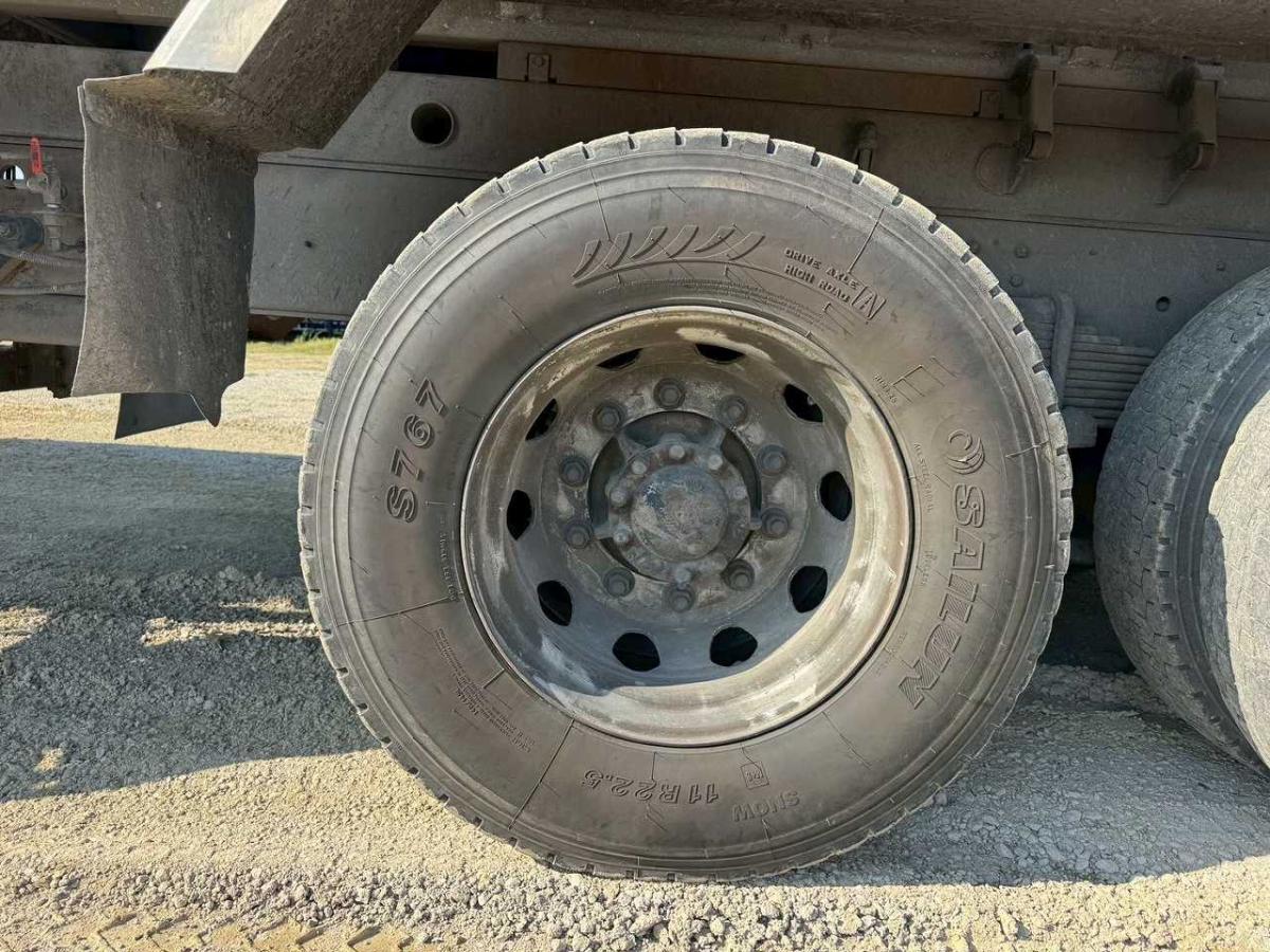 中古深ダンプ 日野 プロフィア