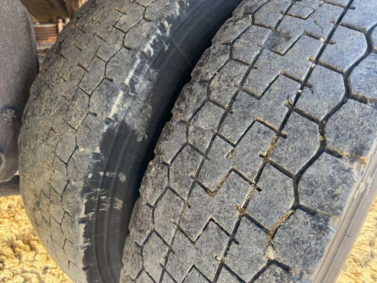 中古深ダンプ 日野 プロフィア