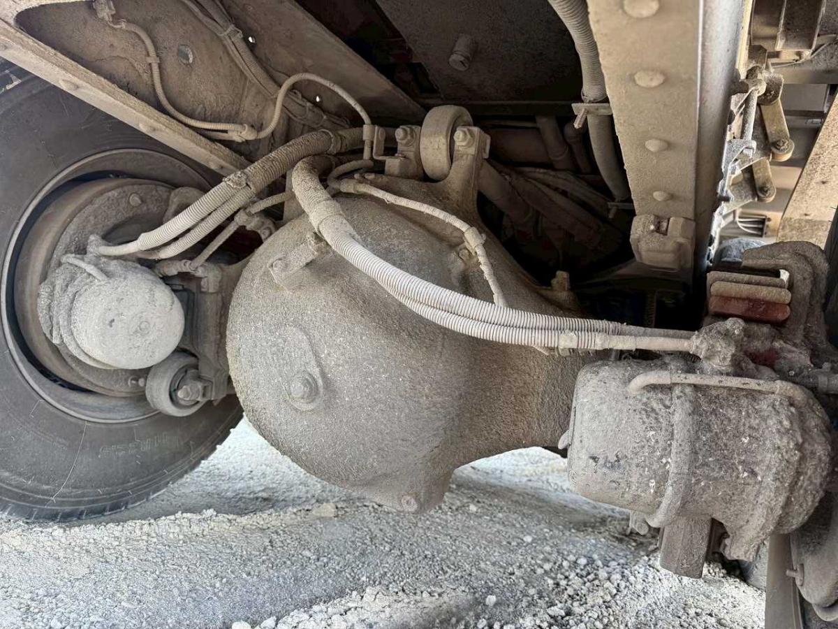 中古深ダンプ 日野 プロフィア