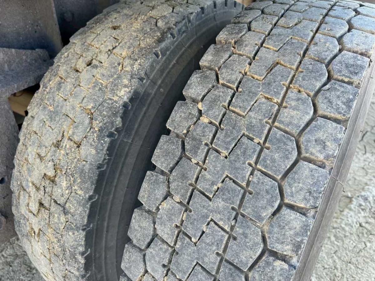 中古深ダンプ 日野 プロフィア