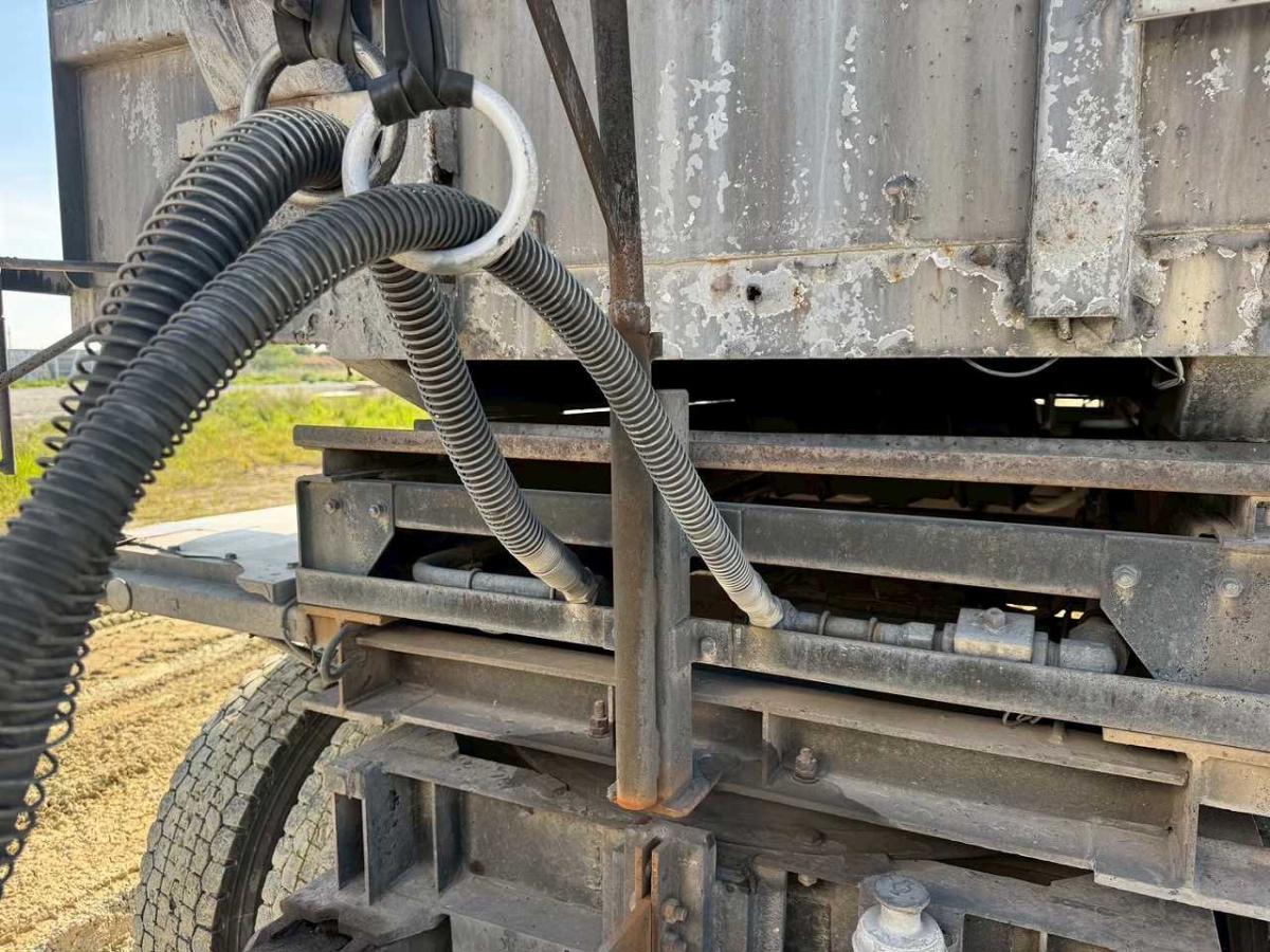 中古深ダンプ 日野 プロフィア