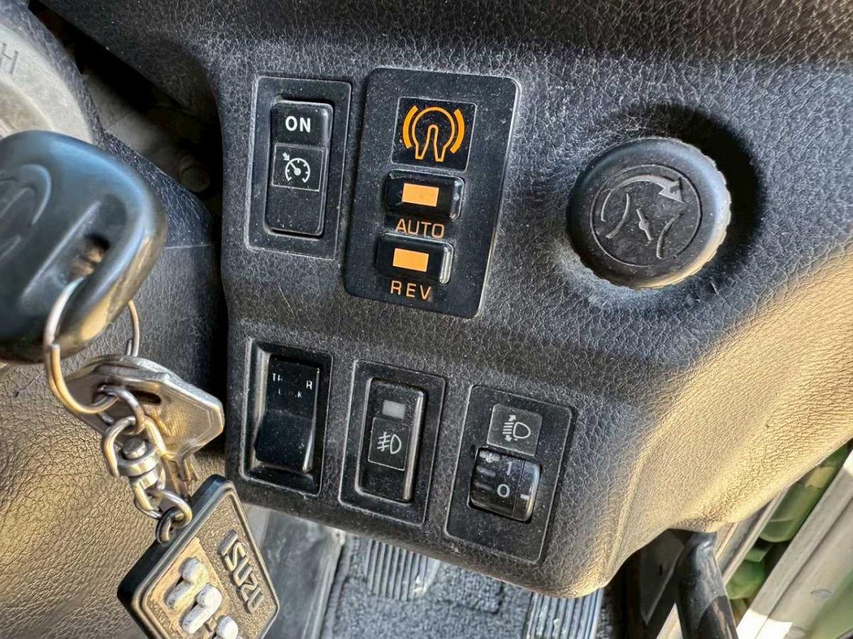 中古深ダンプ 日野 プロフィア