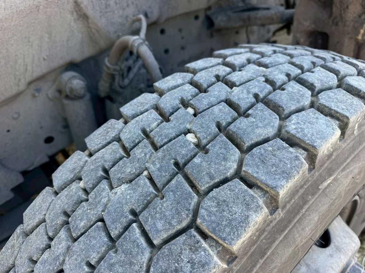 中古深ダンプ 日野 プロフィア