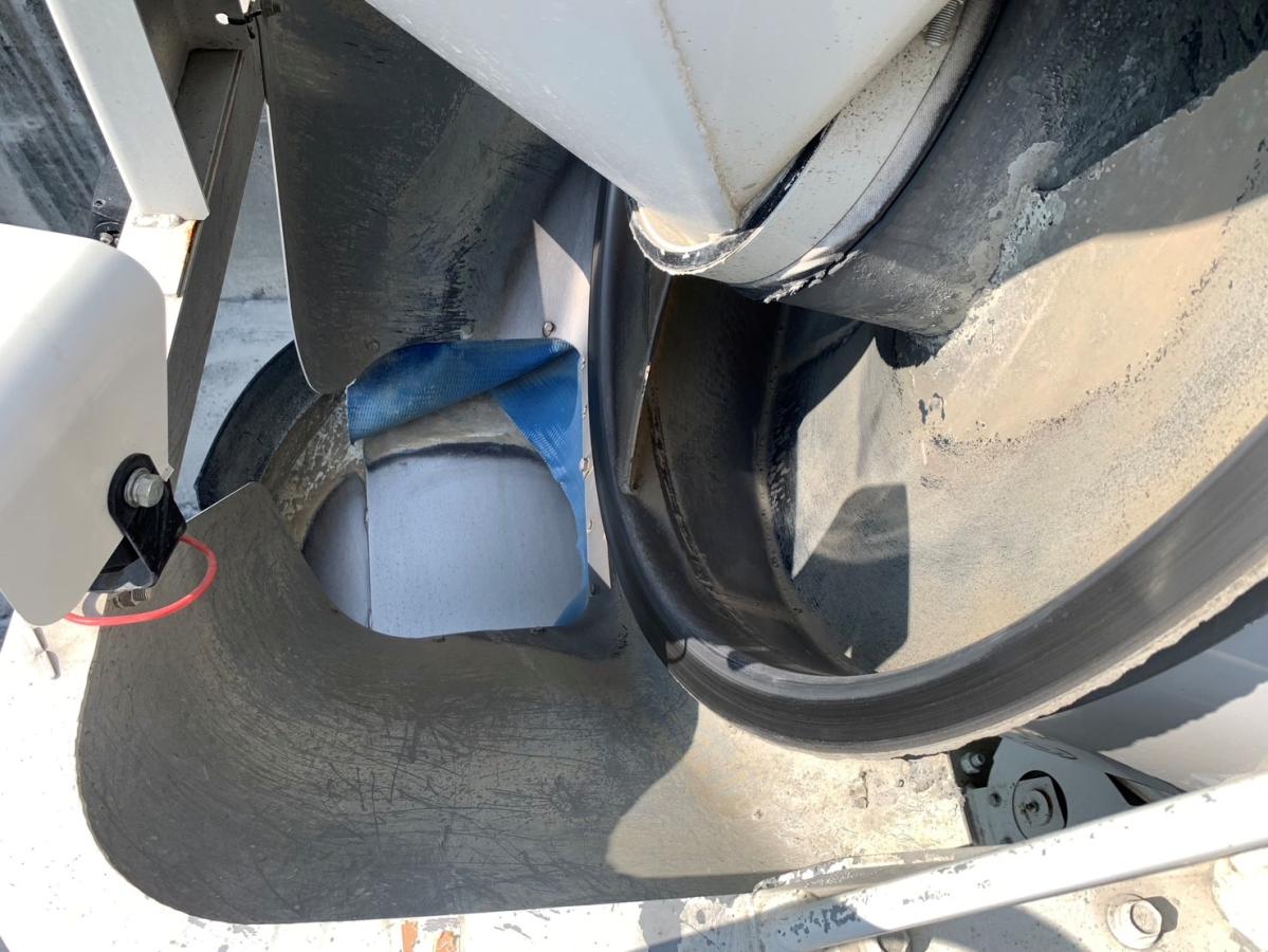 中古ミキサー車(生コン車) いすゞ フォワード