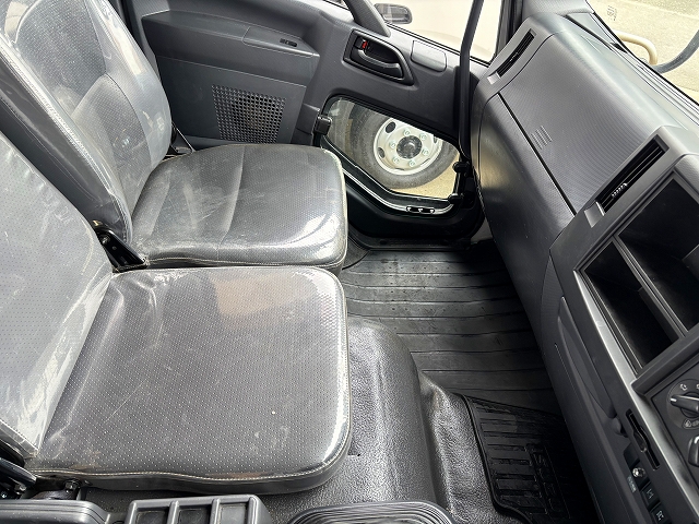 中古クレーン いすゞ フォワード