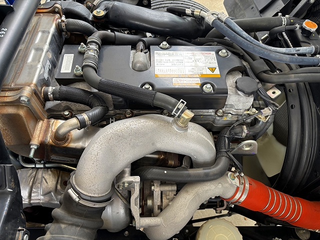 中古クレーン いすゞ フォワード