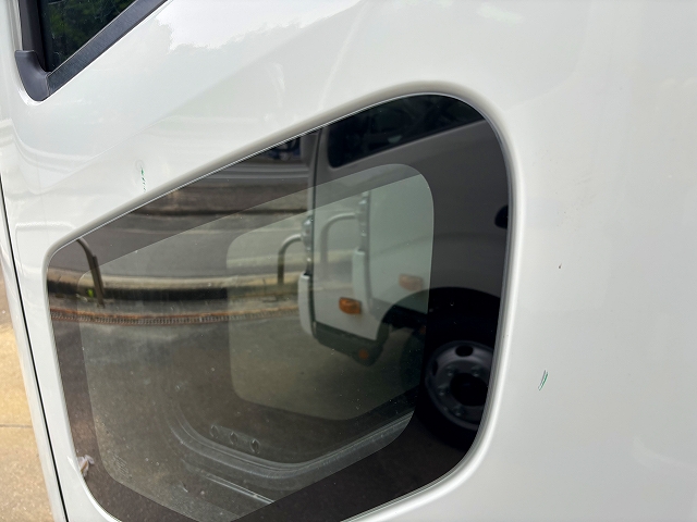 中古クレーン いすゞ フォワード