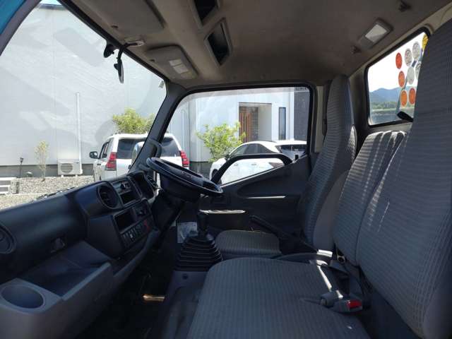 中古タンクローリー 日野 デュトロ