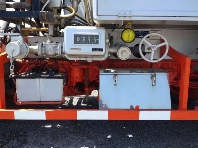 中古タンクローリー 日野 デュトロ