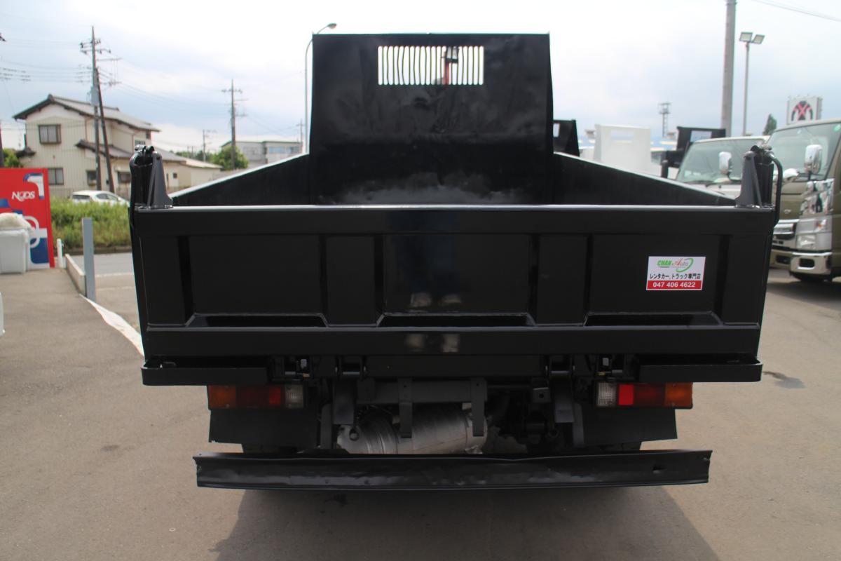 中古ダンプ 三菱ふそう キャンター