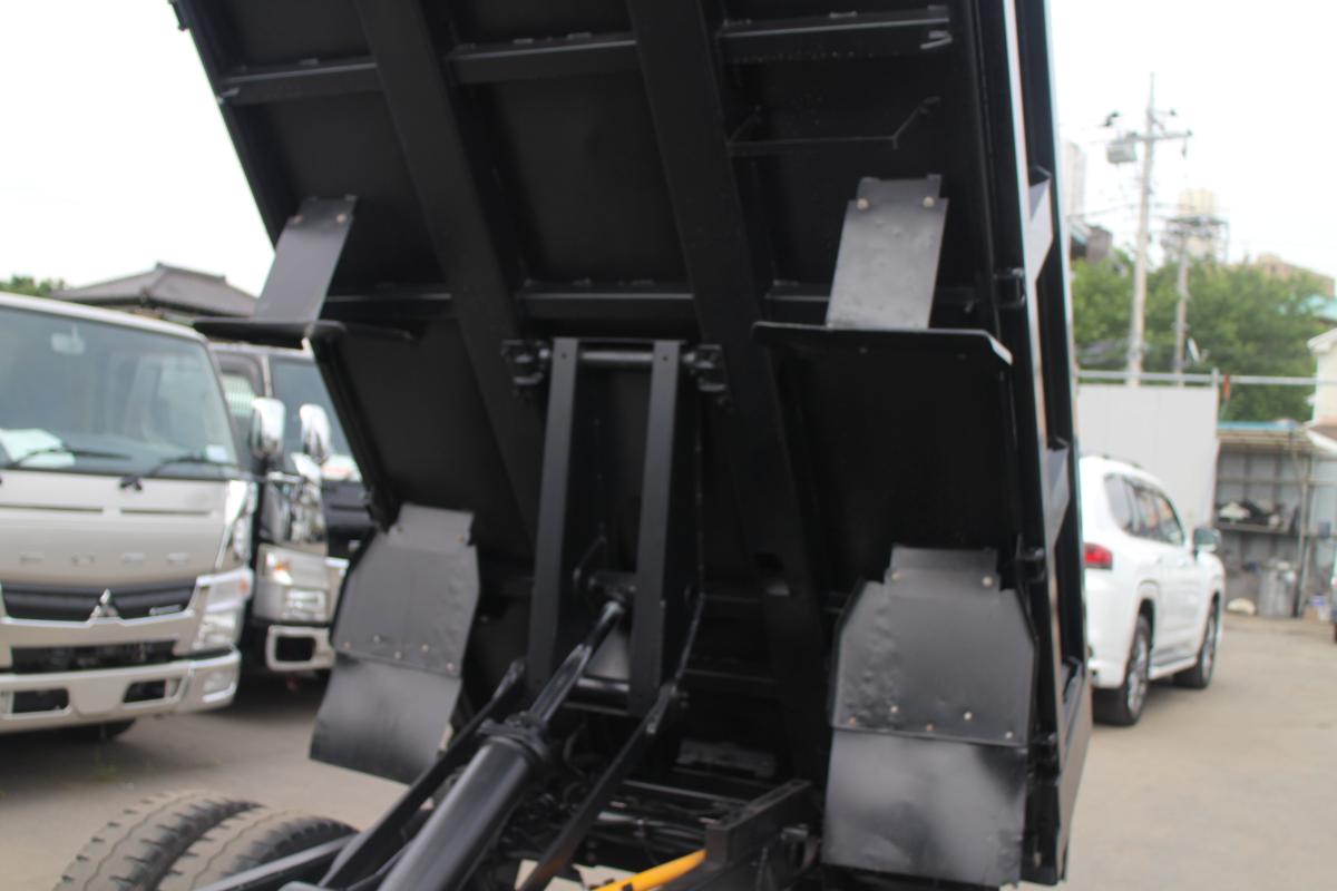 中古ダンプ 三菱ふそう キャンター