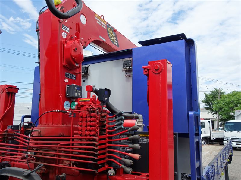 中古セルフクレーン いすゞ フォワード