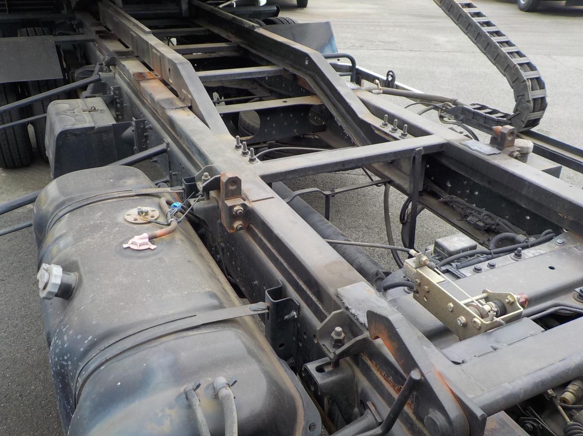 中古キャリアカー(積載車) いすゞ エルフ