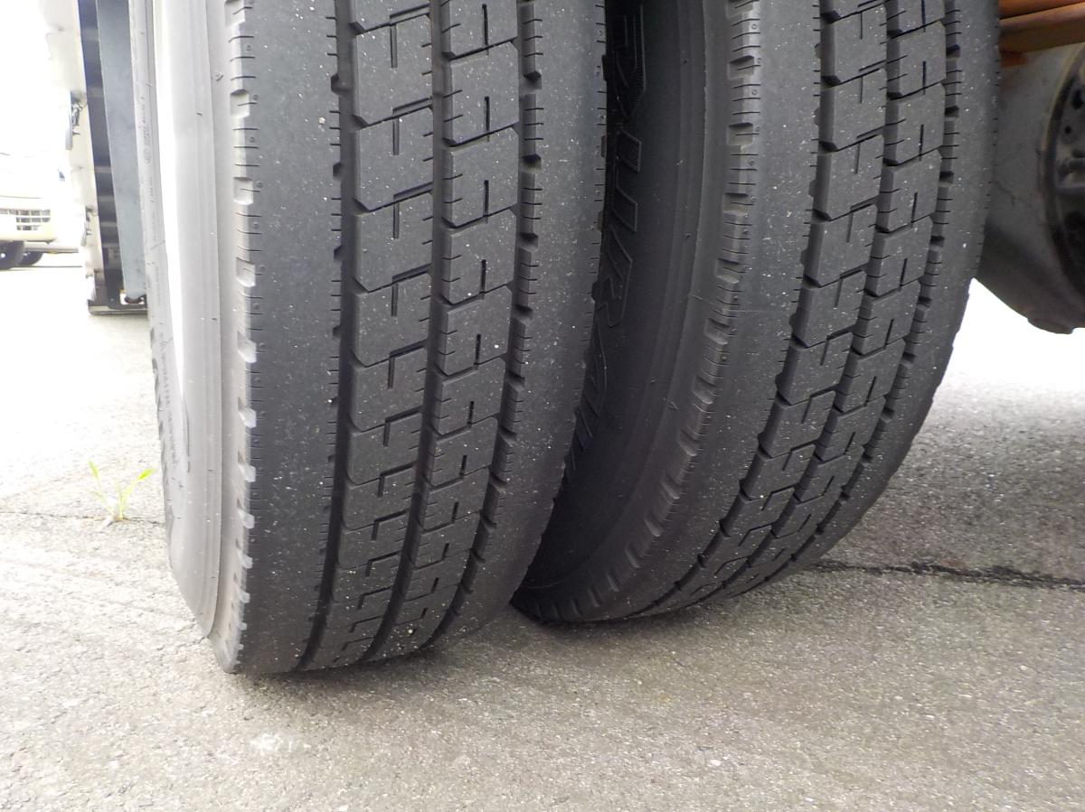 中古キャリアカー(積載車) いすゞ エルフ