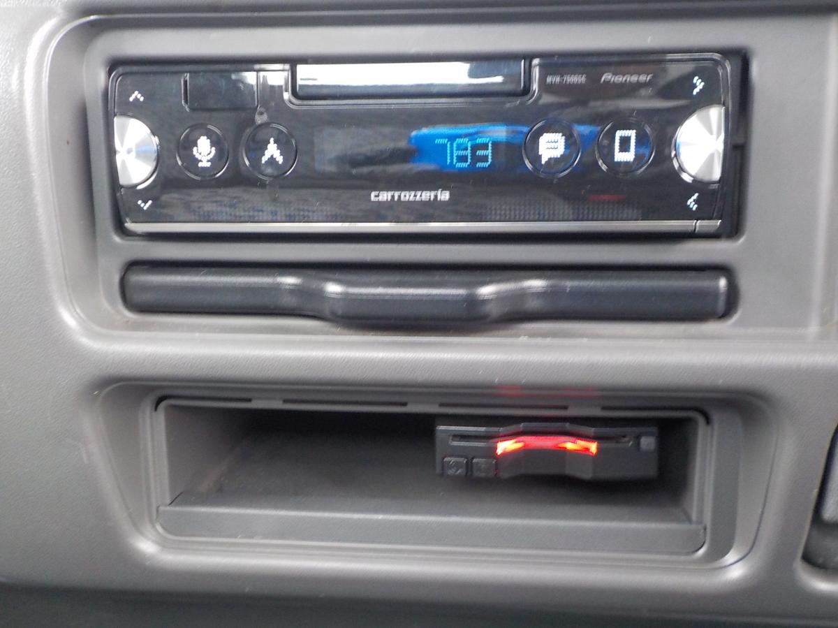 中古キャリアカー(積載車) いすゞ エルフ