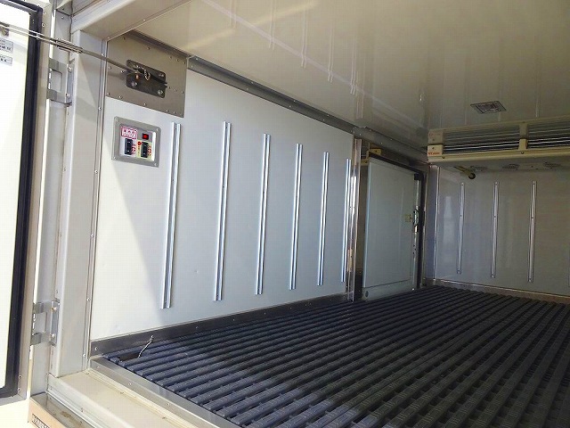 中古冷凍バン トヨタ トヨエース